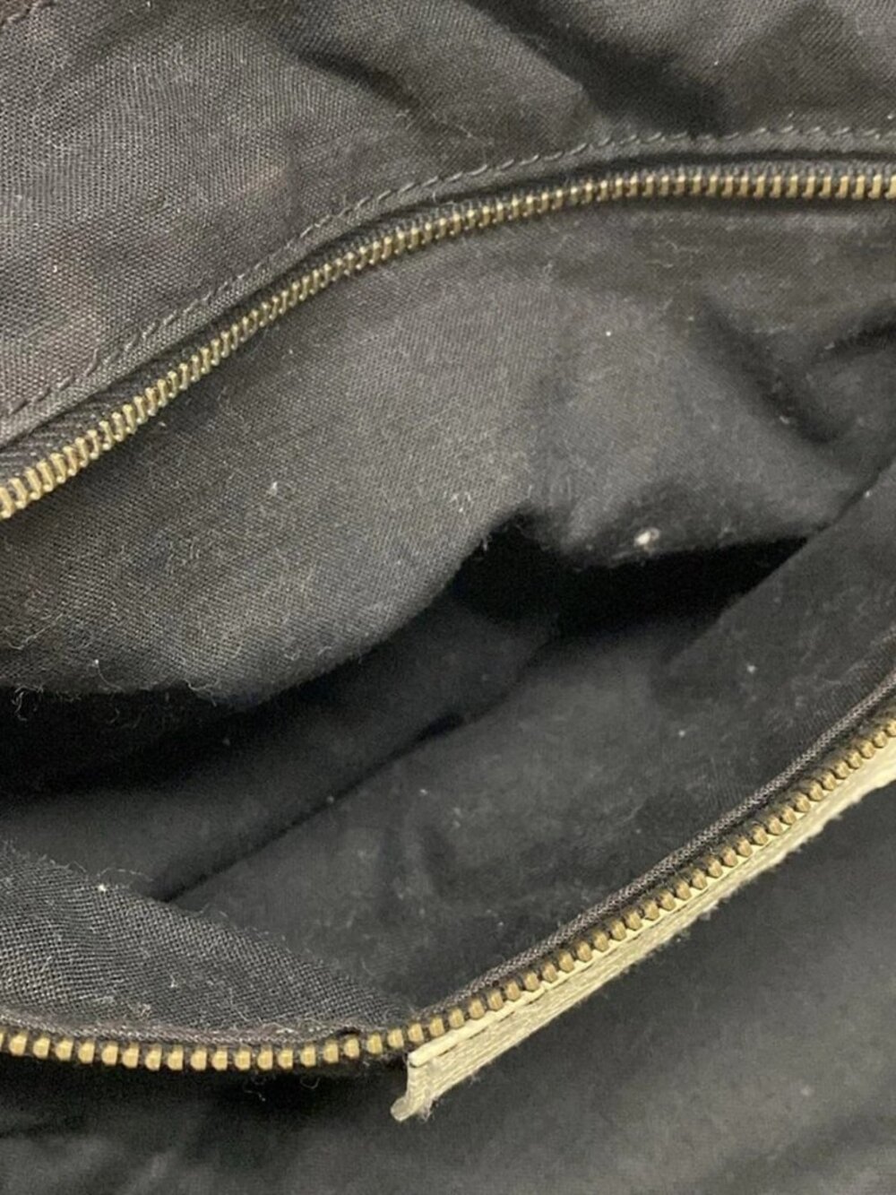BALENCIAGA The Day 140442 Cream Leather Shoulder Bag - Picture 12 of 15